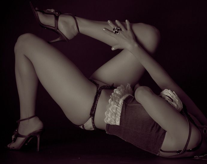your Outcall Escort in Munchen, Alexia<